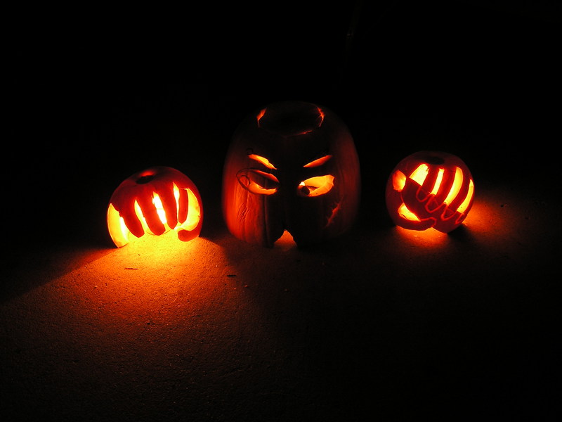 /www/img/slides/iPhone5/Halloween/s061.jpg